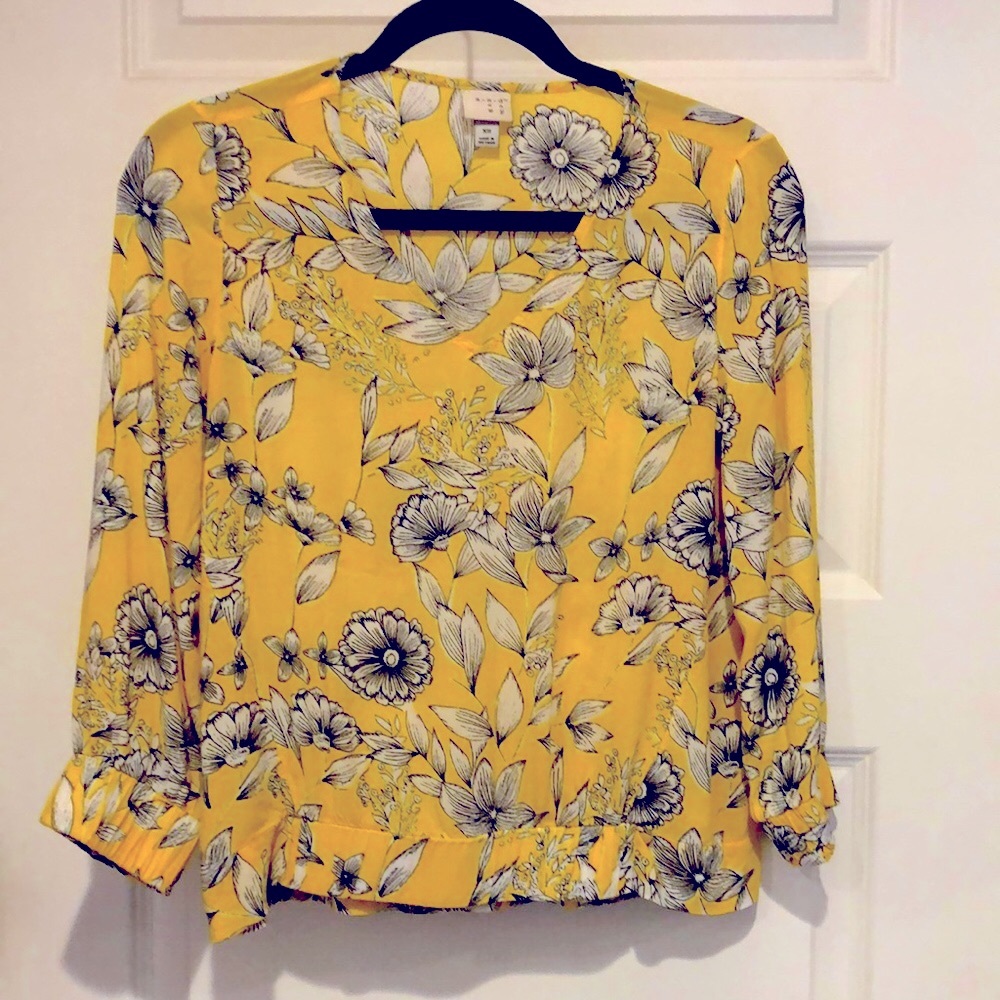 A New Day - Yellow & Black Lightweight Floral Blouse